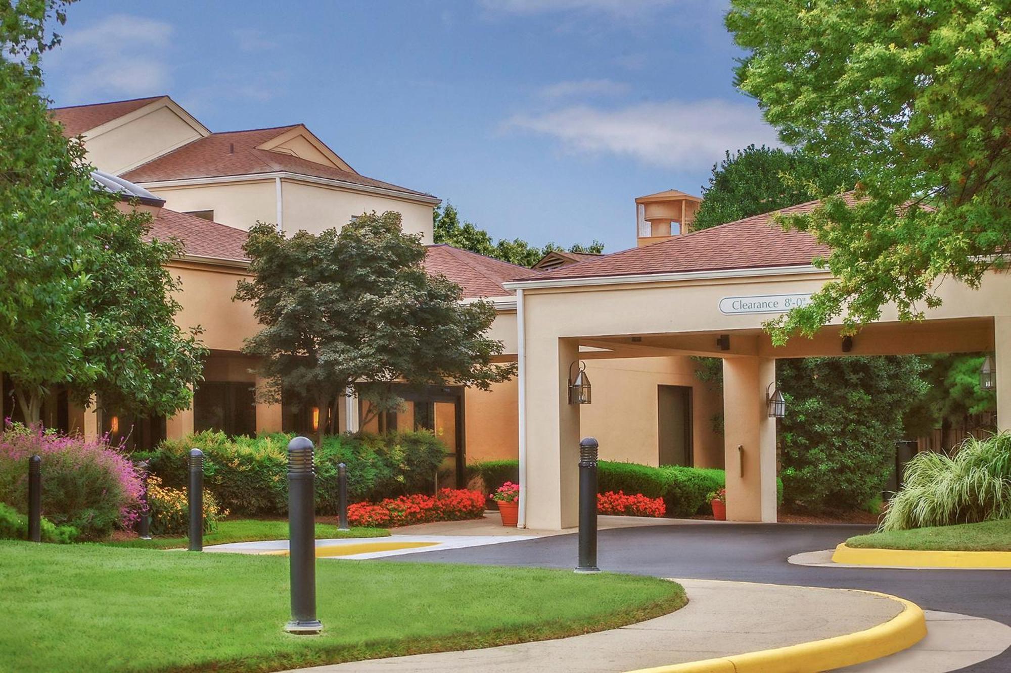 Courtyard Manassas Battlefield Park Hotel Exterior photo